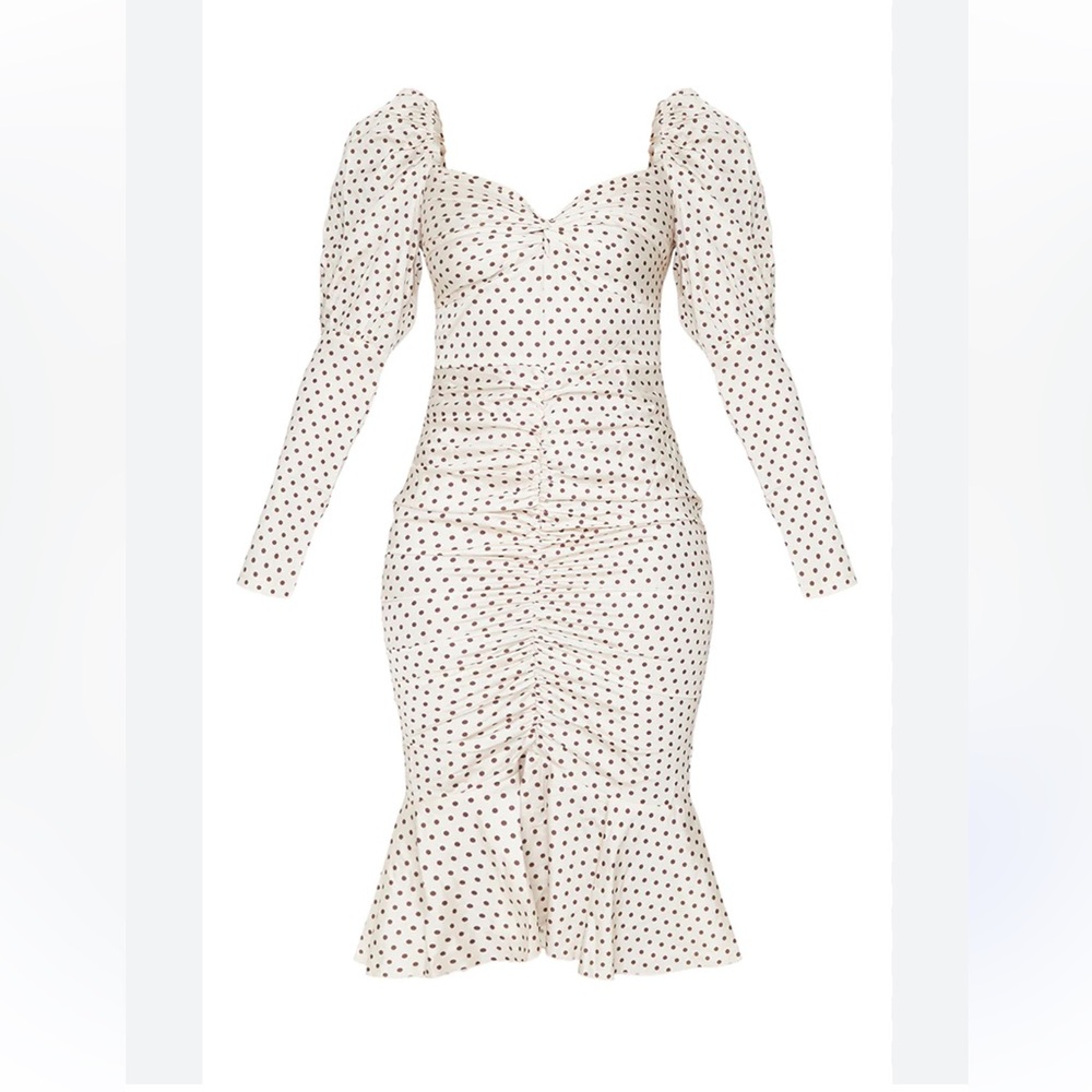 Pretty little thing brown polkadot dress #Paris #Fashionista #Elegant  #Vacation
